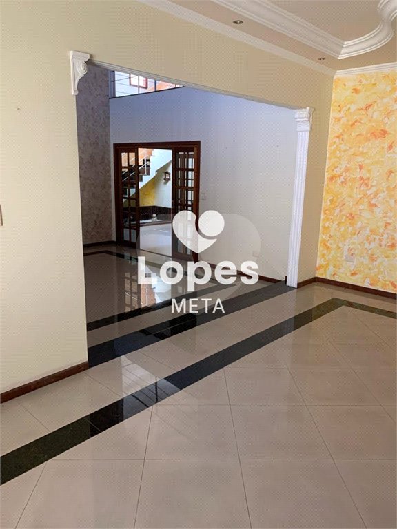 Casa à venda com 5 quartos, sendo 1 suíte, em Cidade Vista Verde, São José dos Campos, SP