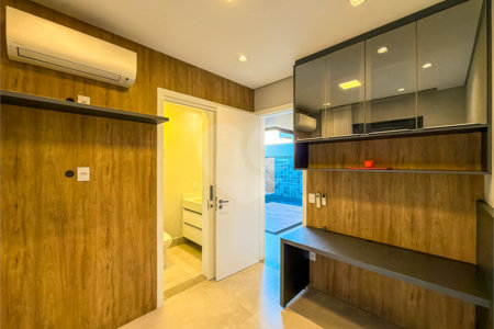 Casa à venda com 3 suítes no condomínio Residencial Duas Marias, Indaiatuba - SP
