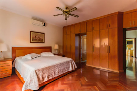 Casa Térrea à venda com 4 suítes em Alto da Lapa, São Paulo, SP