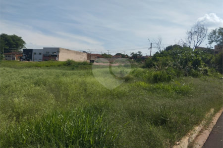 Terreno à venda em Jardim Morumbi, Araraquara, SP