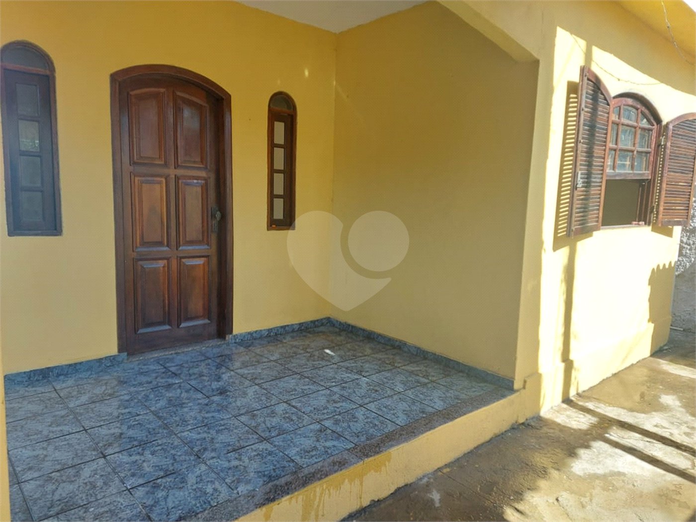 Casa à venda com 3 quartos, sendo 1 suíte, em Campo Grande, Rio de Janeiro, RJ