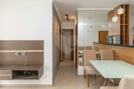Apartamento à venda com 2 quartos em Vila Anastácio, São Paulo, SP