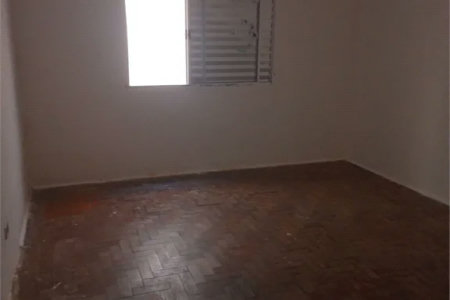 Sobrado à venda com 3 quartos em Vila Romana, São Paulo, SP