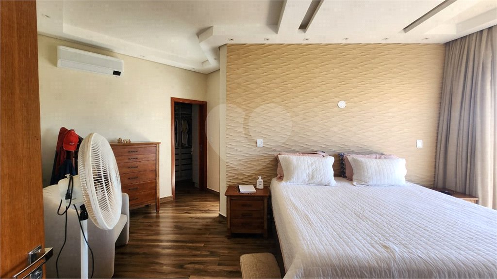 Casa à venda com 3 quartos, sendo 2 suítes, em Residencial Village Damha, Araraquara, SP