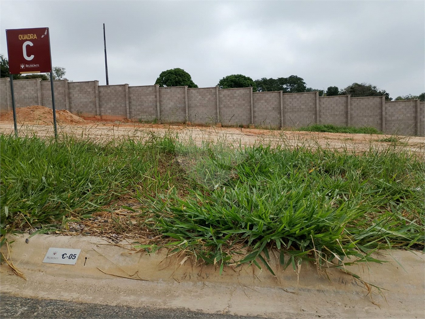 Terreno à venda no condomínio Residencial Jardim Belmonte, Indaiatuba - SP