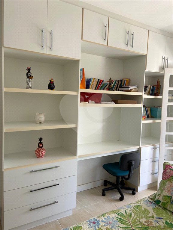 Casa à venda com 6 quartos, sendo 3 suítes,  em Marambaia, Vinhedo, SP