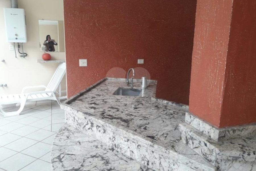 Sobrado à venda com 6 quartos, sendo 2 suítes, em Horto Florestal, São Paulo, SP