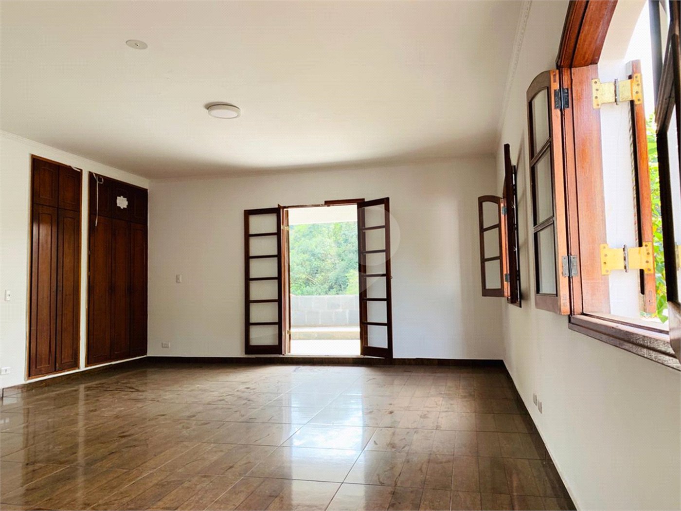 Casa à venda com 4 suítes em Interlagos, São Paulo, SP
