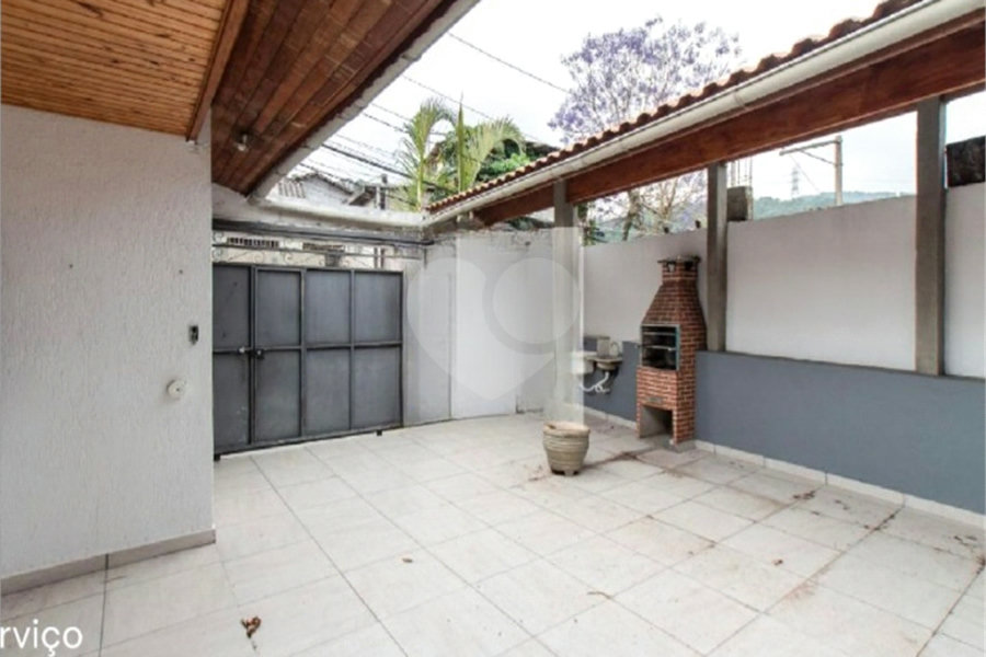 Casa Térrea à venda com 3 quartos, sendo 2 suítes, em Horto, São Paulo, SP