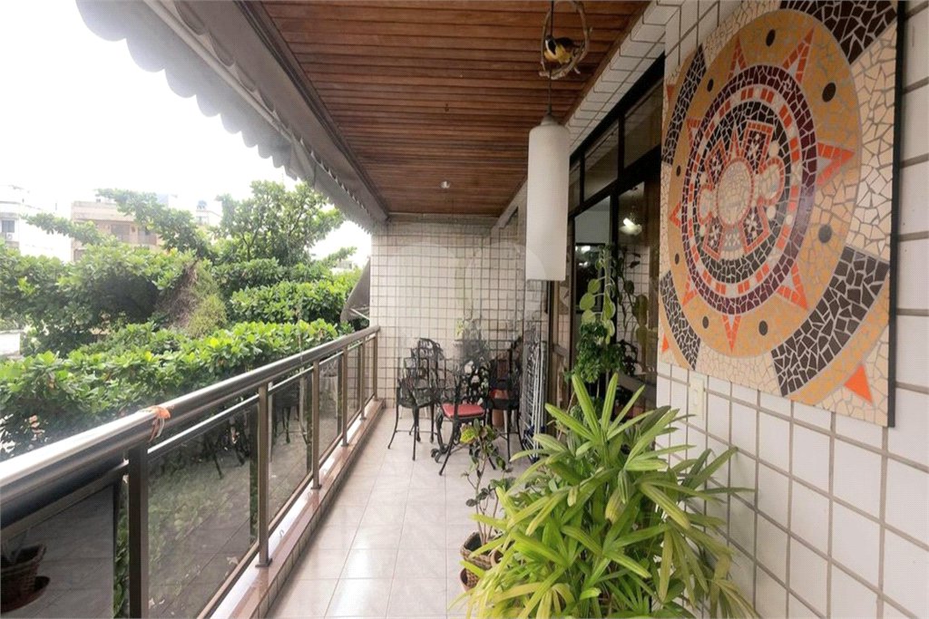 Apartamento à venda com 3 quartos, sendo 1 suíte, em Tijuca, Rio de Janeiro, RJ