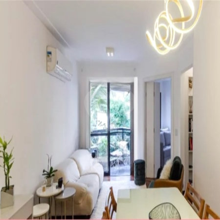 Apartamento à venda com 2 quartos, sendo 1 suíte, em Moema, São Paulo, SP