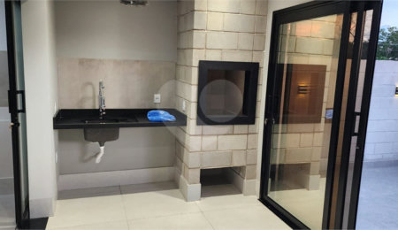 Casa à venda com 2 quartos, sendo 1 suíte,  no condomínio Florais Esmeralda, Cuiabá - MT