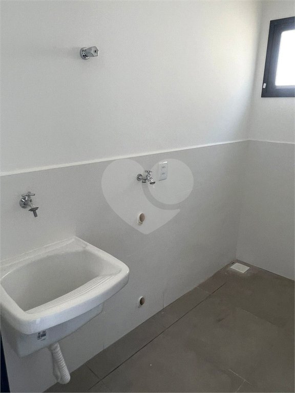 Casa à venda ou para alugar com 3 suítes em Residencial Vila Victoria, Itupeva, SP