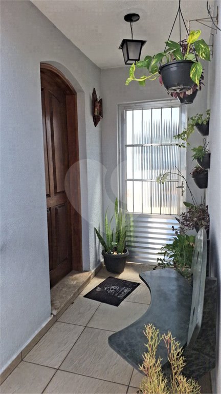 Sobrado à venda com 4 quartos, sendo 2 suítes, em Jardim Ester, São Paulo, SP