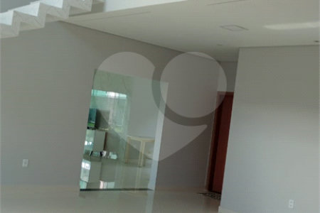 Casa à venda com 3 suítes em Caixa D´água, Vinhedo, SP