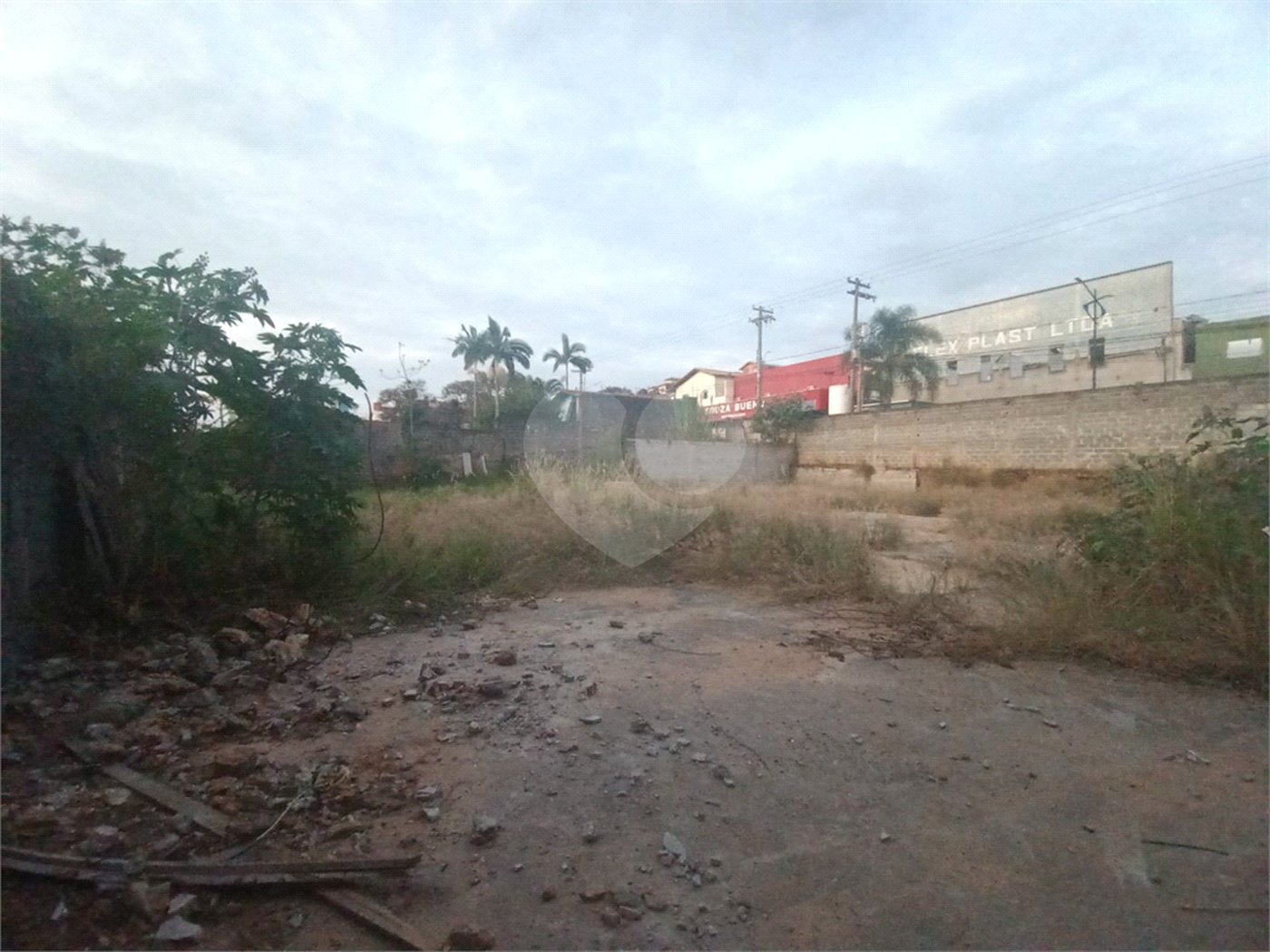Terreno à venda no Centro, Bom Jesus dos Perdões, SP