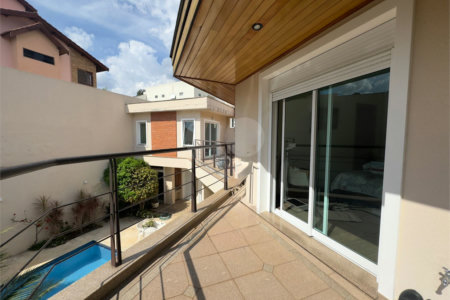 Casa à venda com 4 quartos, sendo 3 suítes,  no condomínio Village Vert, Sorocaba - SP