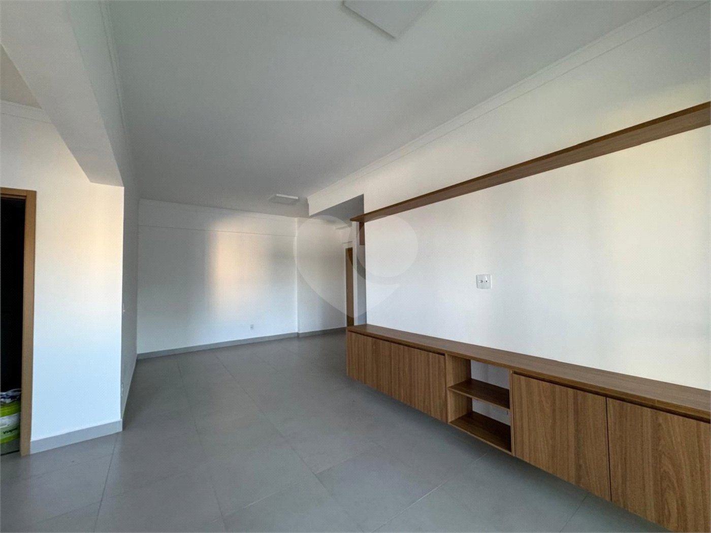 Apartamento à venda com 2 quartos, sendo 1 suíte,  em Jardim Sumaré, Ribeirão Preto, SP