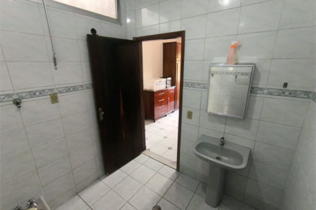 Casa à venda com 5 quartos, sendo 2 suítes, em Jardim Umarizal, São Paulo, SP