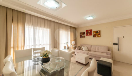Apartamento à venda com 3 suítes em Santa Teresinha, São Paulo, SP
