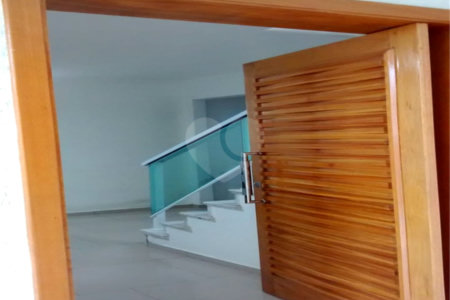 Sobrado à venda com 3 quartos, sendo 1 suíte, em Vila Aurora (zona Norte), São Paulo, SP