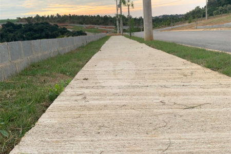 Terreno à venda no condomínio Jardim Residencial Helena Maria, Sorocaba - SP