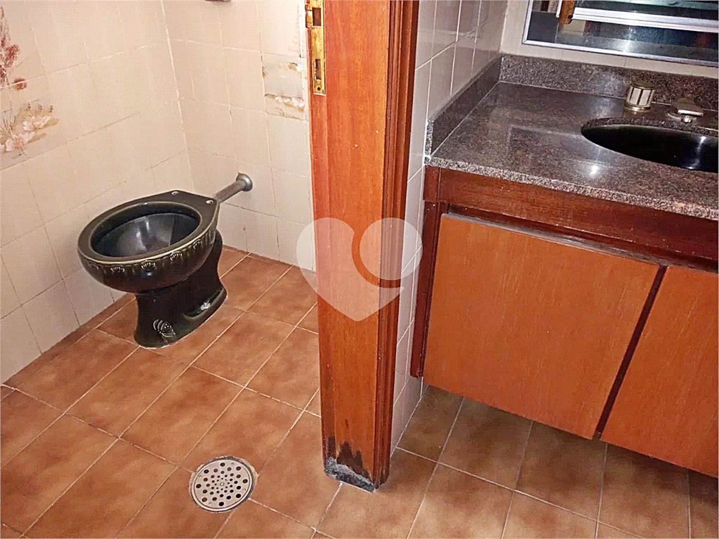 Sobrado à venda ou para alugar com 4 quartos, sendo 1 suíte, em Jardim Franca, São Paulo, SP