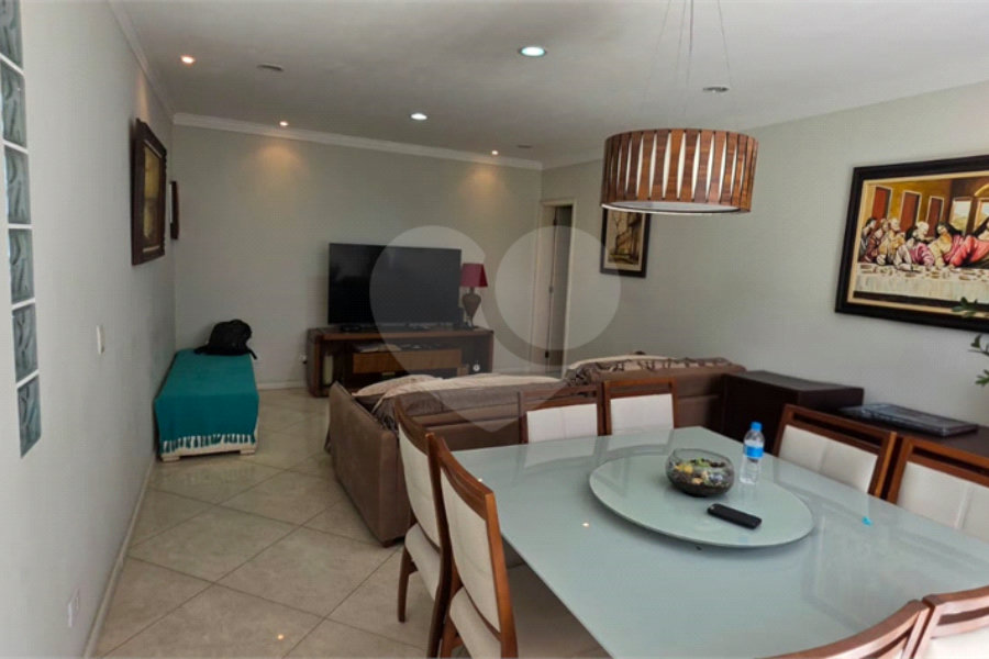 Casa Térrea à venda ou para alugar com 8 quartos, sendo 4 suítes, em Vila Pereira Barreto, São Paulo, SP