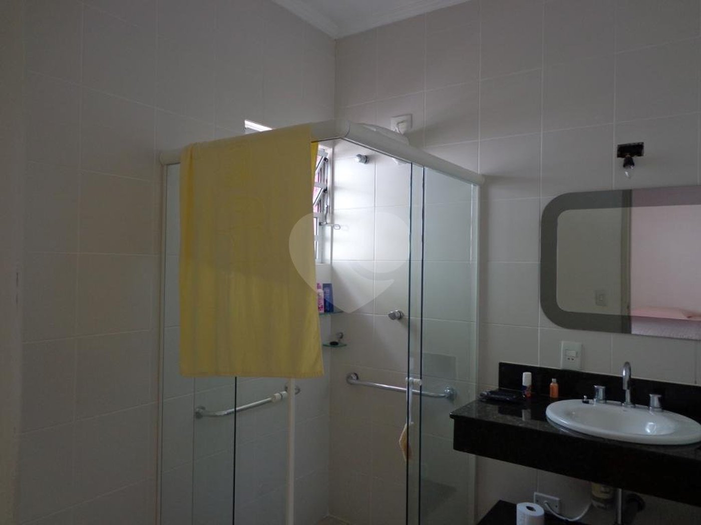 Sobrado à venda com 4 quartos, sendo 2 suítes, em Jardim São Bento, São Paulo, SP