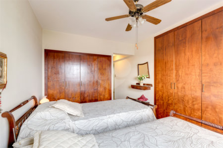 Apartamento à venda com 4 quartos, sendo 1 suíte,  em Chácara Santo Antônio, São Paulo, SP