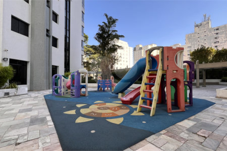 Apartamento à venda com 4 quartos, sendo 1 suíte, em Vila Mariana, São Paulo, SP