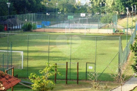 Terreno à venda no condomínio Villagio Capriccio, Louveira - SP