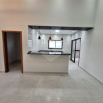 Casa à venda com 3 quartos, sendo 1 suíte,  no condomínio Helena Maria, Sorocaba - SP