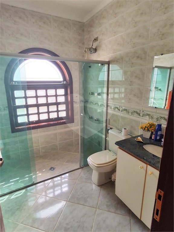 Casa à venda com 5 suítes no condomínio Estância Marambaia, Vinhedo - SP