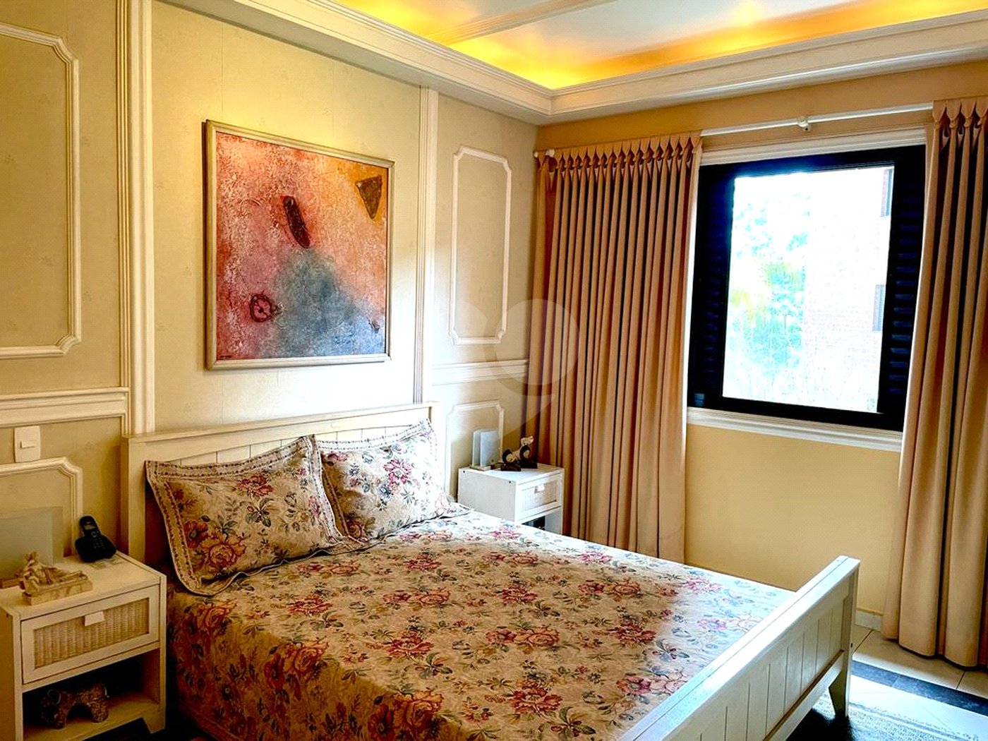 Apartamento à venda ou para alugar com 4 quartos, sendo 3 suítes, em Jardim Vitória Régia, São Paulo, SP
