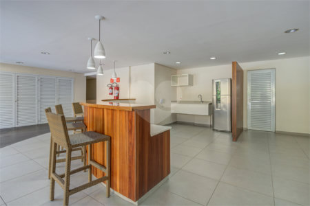 Apartamento à venda com 3 suítes em Granja Julieta, São Paulo, SP