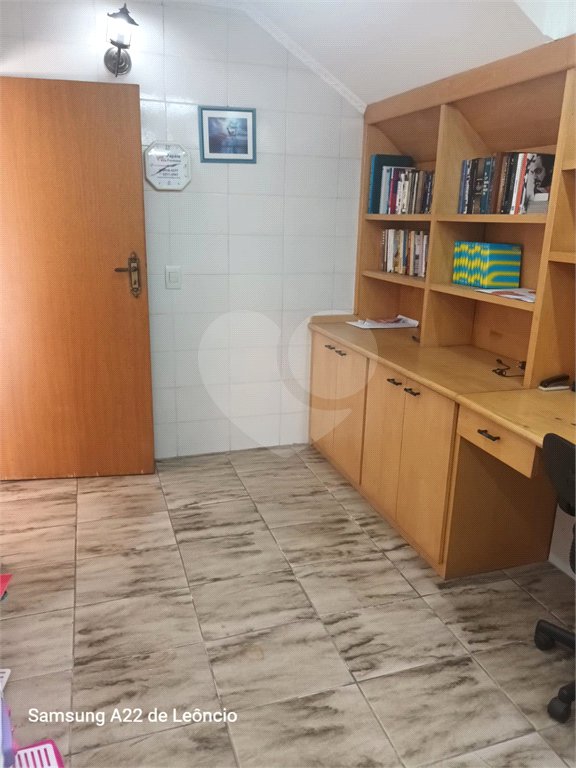 Sobrado à venda com 4 quartos, sendo 1 suíte, em Tremembé, São Paulo, SP