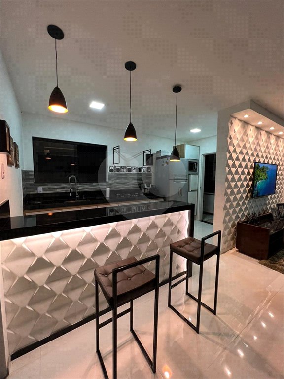 Casa à venda com 3 suítes em Caravelas, Armação dos Búzios, RJ