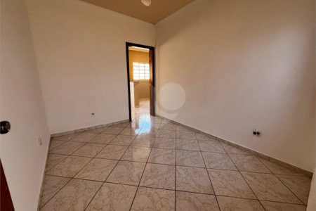 Casa à venda com 3 quartos, sendo 1 suíte, em Jardim Fogaça, Itapetininga, SP