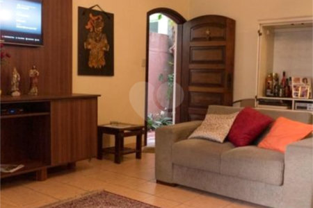 Sobrado à venda com 3 quartos, sendo 1 suíte, em Vila Jaguara, São Paulo, SP