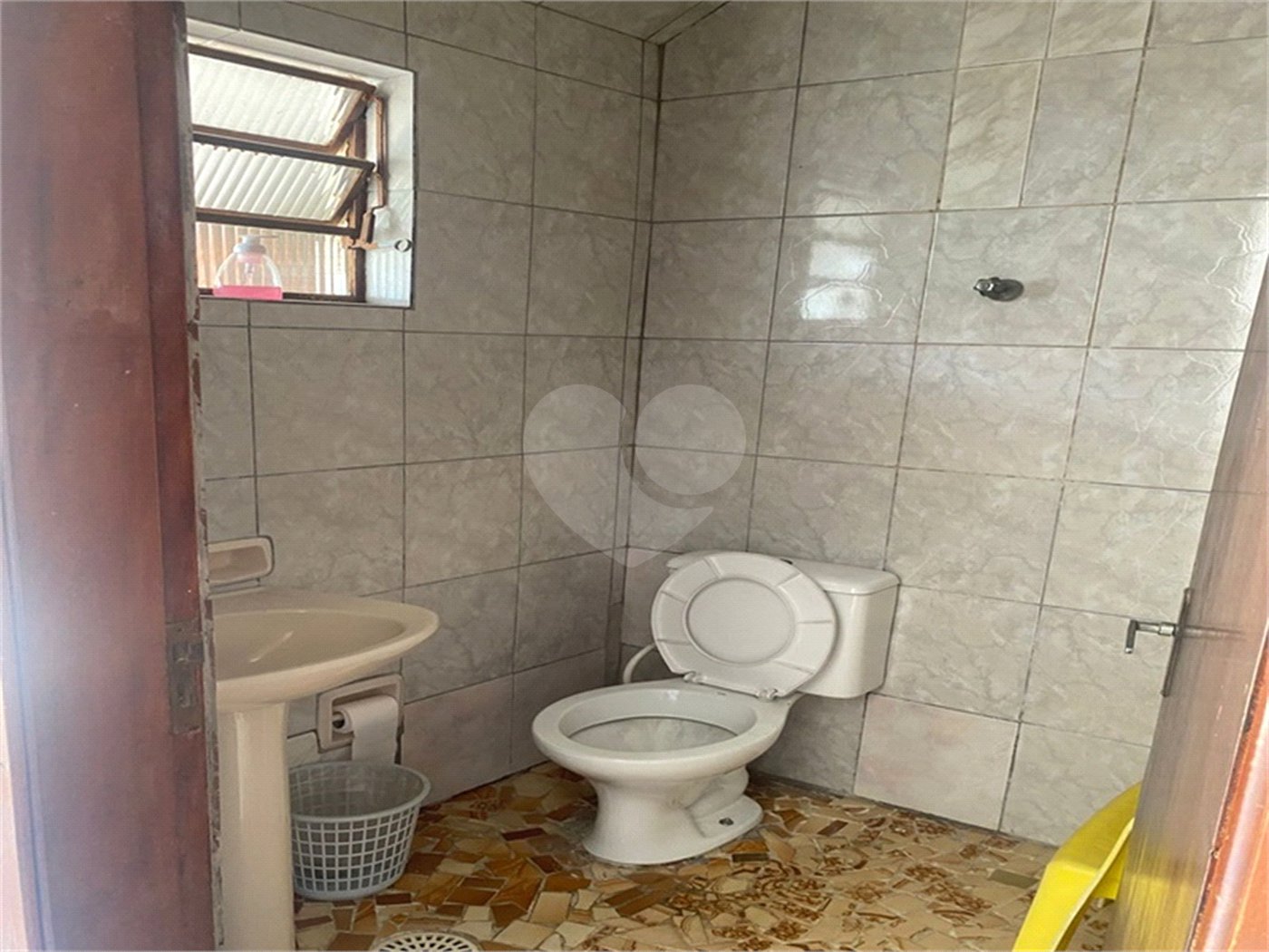 Sobrado à venda com 3 quartos, sendo 1 suíte, em Vila Guilherme, São Paulo, SP
