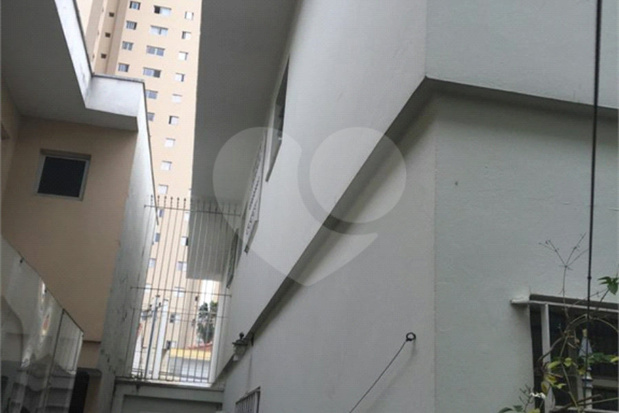 Sobrado à venda com 4 quartos, sendo 2 suítes, em Parada Inglesa, São Paulo, SP