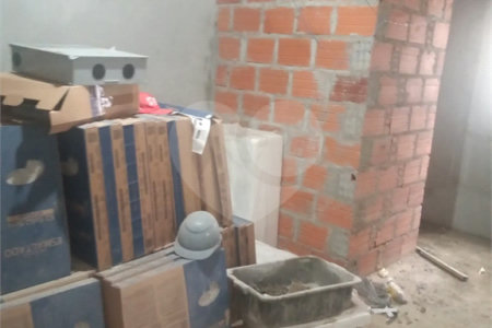 Casa à venda com 5 quartos, sendo 3 suítes, em Jardim Novo Mundo, São Paulo, SP