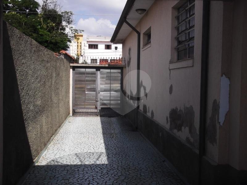 Casa Térrea à venda com 3 quartos em Vila Brasilina, São Paulo, SP