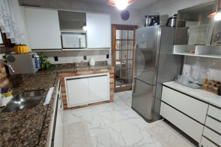 Casa à venda com 2 suítes no condomínio Colina do Mendanha, Rio de Janeiro - RJ