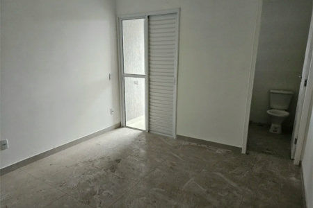 Casa à venda com 2 suítes em Jardim Ester, São Paulo, SP