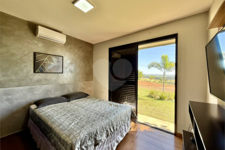 Casa à venda com 3 quartos, sendo 1 suíte,  em Terras de Santa Cristina XIII Setor Marina, Paranapanema, SP