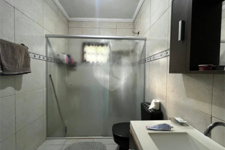 Sobrado à venda com 4 quartos, sendo 1 suíte, em Estância Conceição, Itapetininga, SP