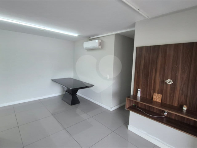 Apartamento à venda com 3 quartos, sendo 1 suíte,  em Limão, São Paulo, SP