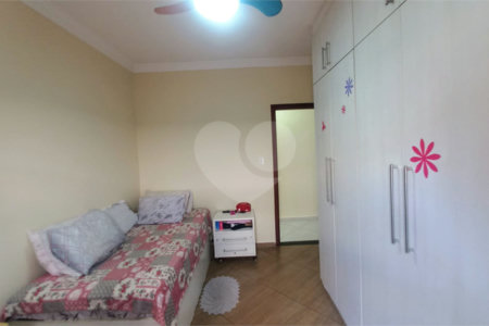 Casa à venda com 3 quartos, sendo 1 suíte,  em Jardim Residencial Martinez, Sorocaba, SP